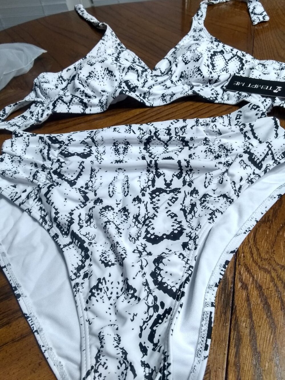 1 Pack Bikini Top and Bottom